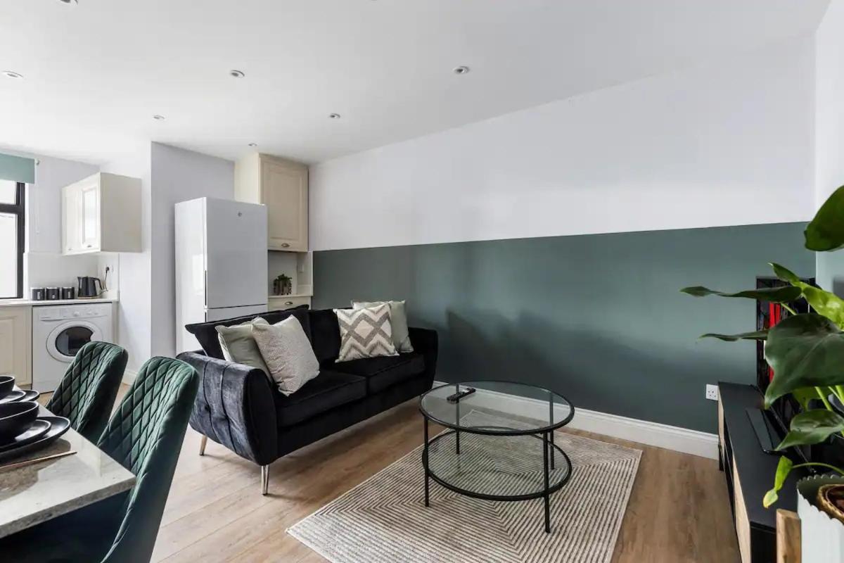 Chic Getaway 10 Mins To Wembley Londres