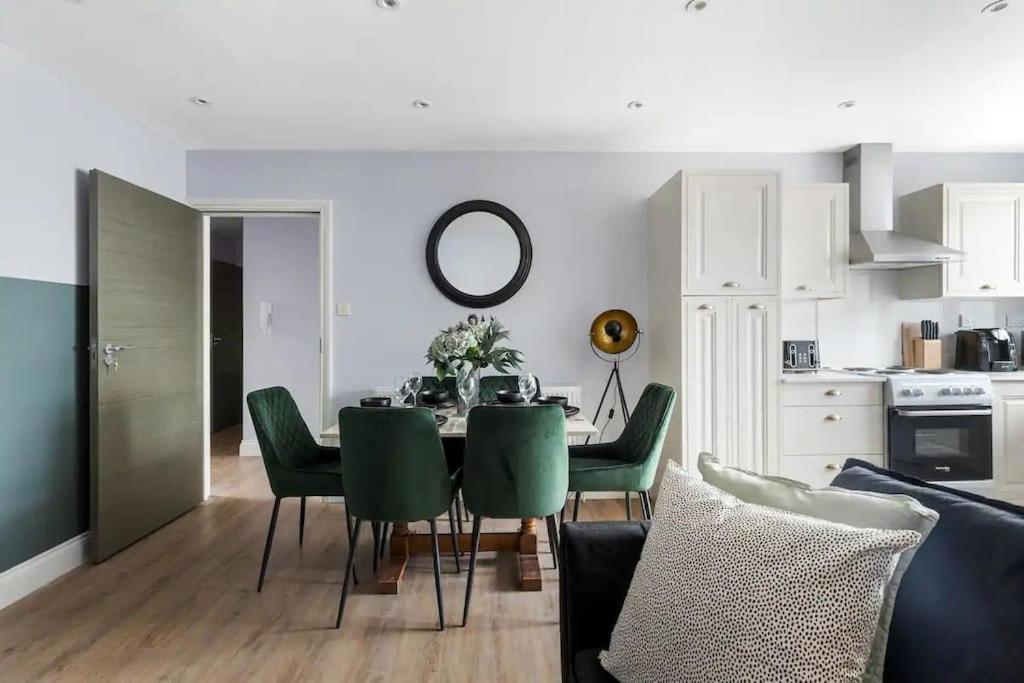 Chic Getaway 10 Mins To Wembley Apartamento
