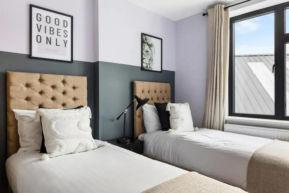 Apartamento Chic Getaway 10 Mins To Wembley